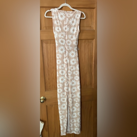 NWOT Rumer the Label Isla Cut Out Maxi Dress - Daisy Print - S - Picture 5 of 5
